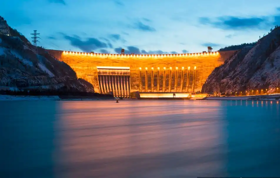 全世界最大的储能系统不是Tesla的锂电池储能厂，竟然是…？