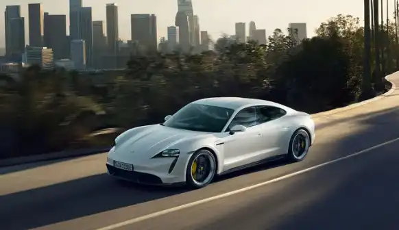 七層開箱電動車動力電池系統