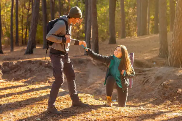 為什麼秋天走路雙腳感覺比較無力？